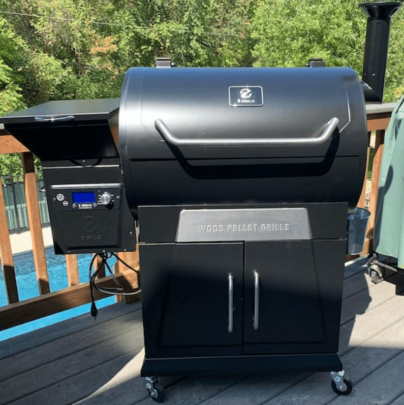 Z Grill 700D3 Grills & Smoker